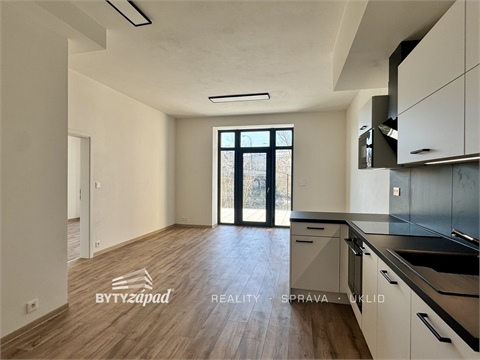 Pronájem bytu 2kk, 56 m² 0