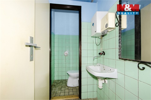 Prodej rodinného domu, 160 m² - 14