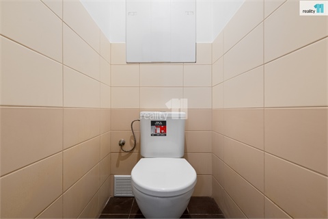 Prodej bytu 1+1, 44 m² 12