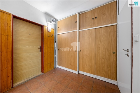 Prodej bytu 1+1, 44 m² 8