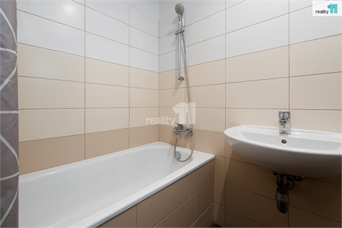 Prodej bytu 1+1, 44 m² - 10