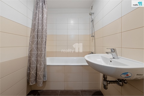 Prodej bytu 1+1, 44 m² 10