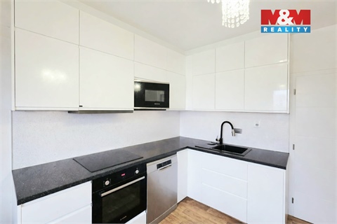 Prodej bytu 2+1, 58 m² 2