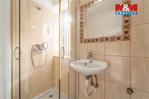 Prodej bytu 1+1, 35 m² - 12