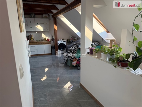 Pronájem bytu 3kk, 65 m² 2