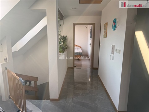 Pronájem bytu 3kk, 65 m² - 0