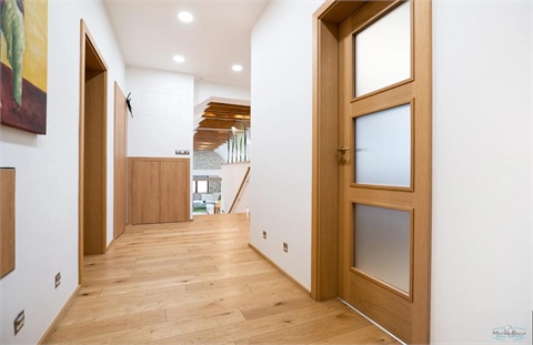 Prodej rodinného domu, 220 m² - 8