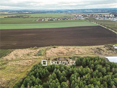Pronájem pozemku pro komerční výstavbu, 8 000 m² 0
