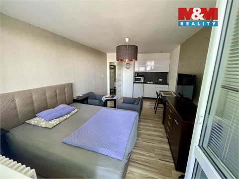 Pronájem bytu 1kk, 28 m² - 2