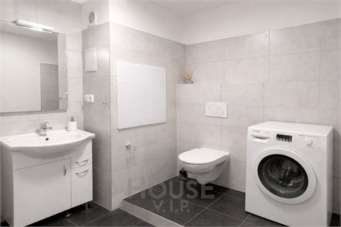 Prodej bytu 4+1, 74 m² 0