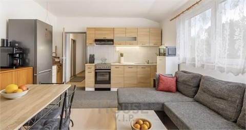 Prodej bytu 3kk, 75 m² - 2