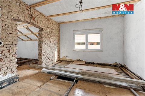 Prodej komerčního objektu, 741 m² - 14
