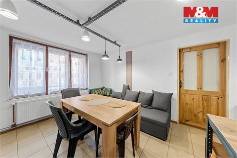 Prodej komerčního objektu, 741 m² - 24