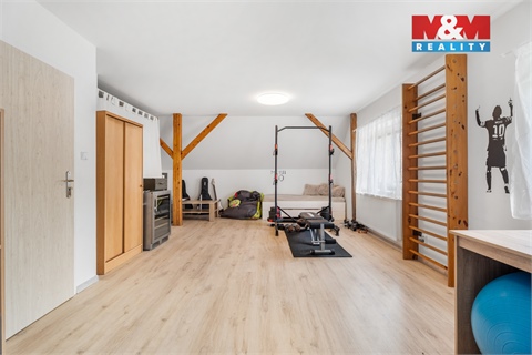 Prodej rodinného domu, 168 m² - 6