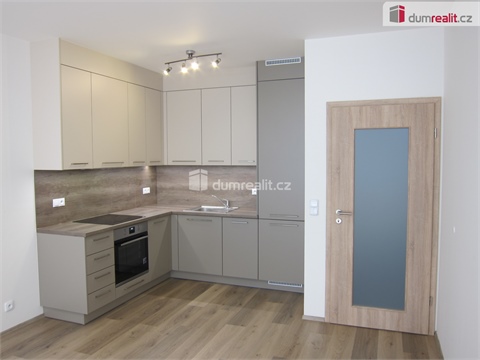 Pronájem bytu 2kk, 58 m² 0