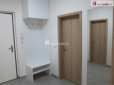 Pronájem bytu 2kk, 58 m² 2