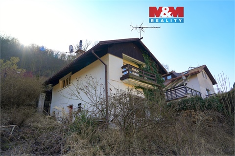 Prodej stavebního pozemku, 1 194 m² 0