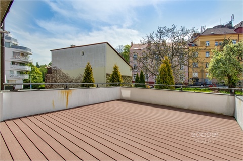 Pronájem bytu 4kk, 156 m² 16