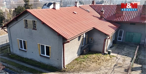 Prodej rodinného domu, 292 m² 16