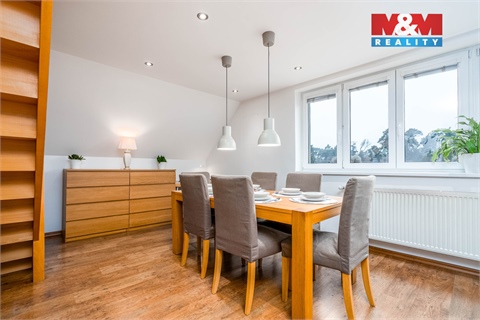 Prodej rodinného domu, 184 m² - 24