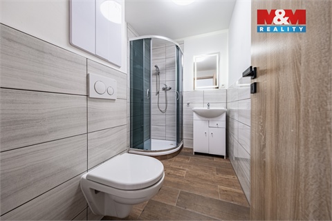 Prodej bytu 4+1, 80 m² 12