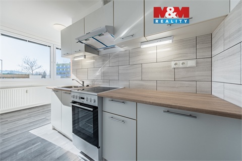 Prodej bytu 4+1, 80 m² 0