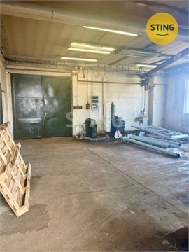 Pronájem výrobního objektu, 330 m² 2