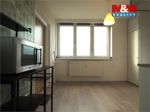 Pronájem bytu 1+1, 35 m² - 0