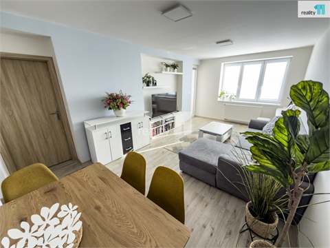 Prodej bytu 3kk, 64 m² 0