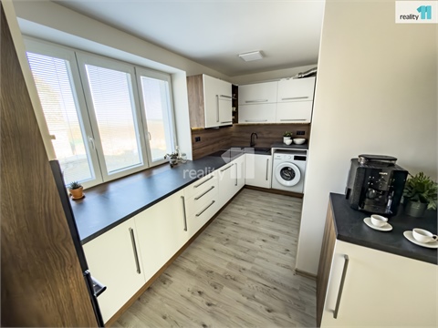 Prodej bytu 3kk, 64 m² - 2