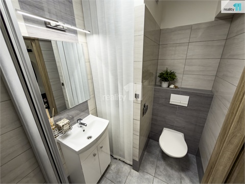 Prodej bytu 3kk, 64 m² 18