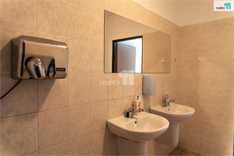 Pronájem kanceláře, 18 m² 4