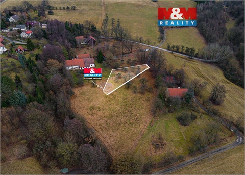 Prodej stavebního pozemku, 927 m² 0