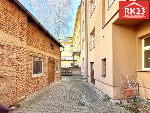 Prodej bytu 2+1, 70 m² - 24