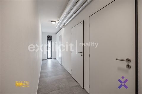 Prodej bytu 3kk, 70 m² - 28