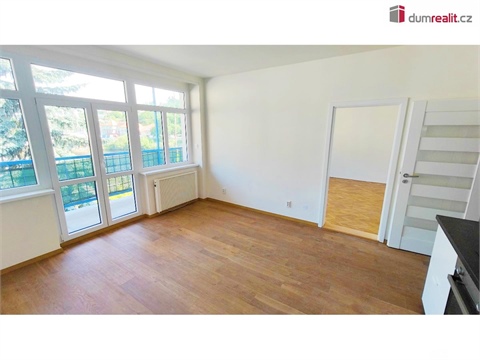 Pronájem bytu 2kk, 64 m² 4