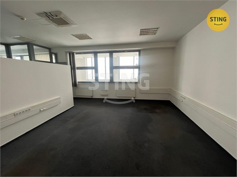 Pronájem kanceláře, 244 m² 4