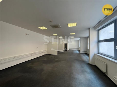 Pronájem kanceláře, 244 m² 2