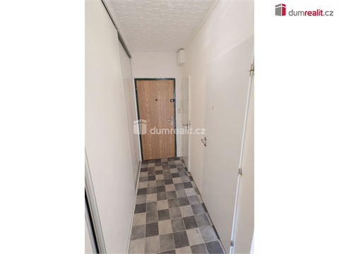 Pronájem bytu 2kk, 42 m² 18