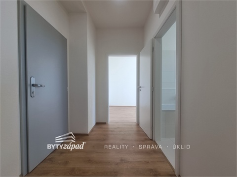 Pronájem bytu 2kk, 43 m² - 8