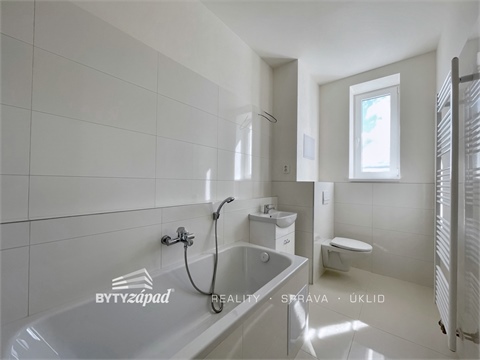 Pronájem bytu 2kk, 43 m² 2