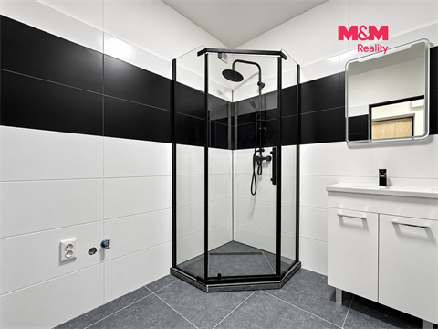 Prodej bytu 3kk, 64 m² 0