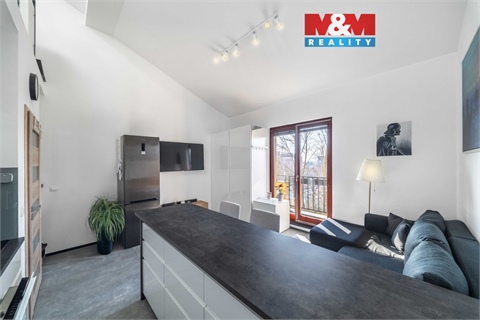 Prodej bytu 1kk, 37 m² 0