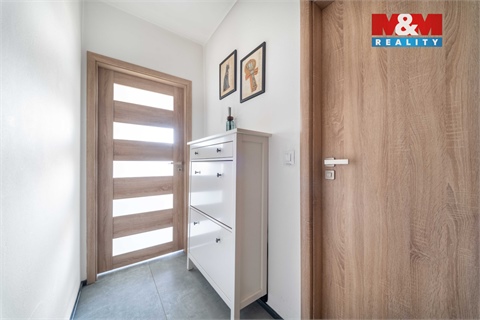 Prodej bytu 1kk, 37 m² - 0