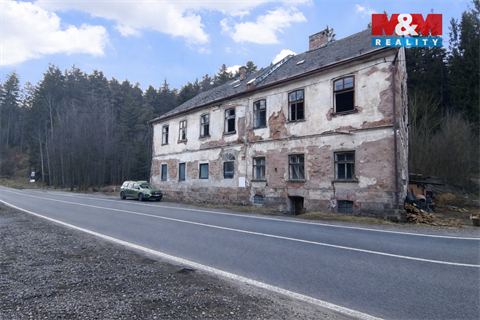 Prodej rodinného domu, 600 m² 2