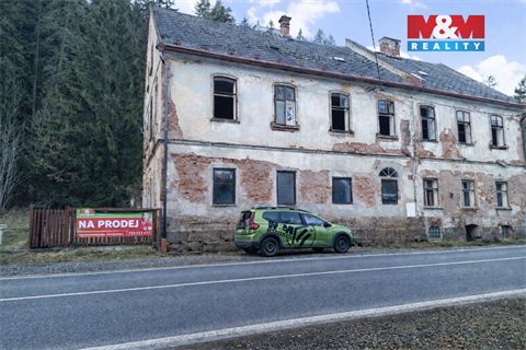 Prodej rodinného domu, 600 m² - 2