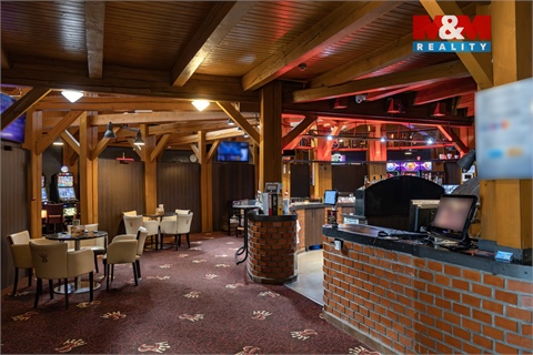 Prodej restaurace, 2 100 m² - 2