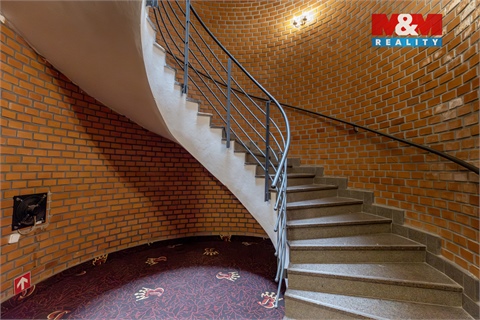 Prodej restaurace, 2 100 m² - 14