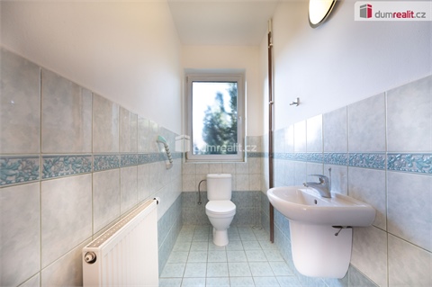 Prodej rodinného domu, 253 m² 16