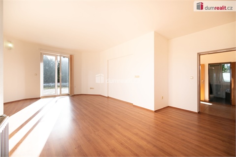 Prodej rodinného domu, 253 m² 10